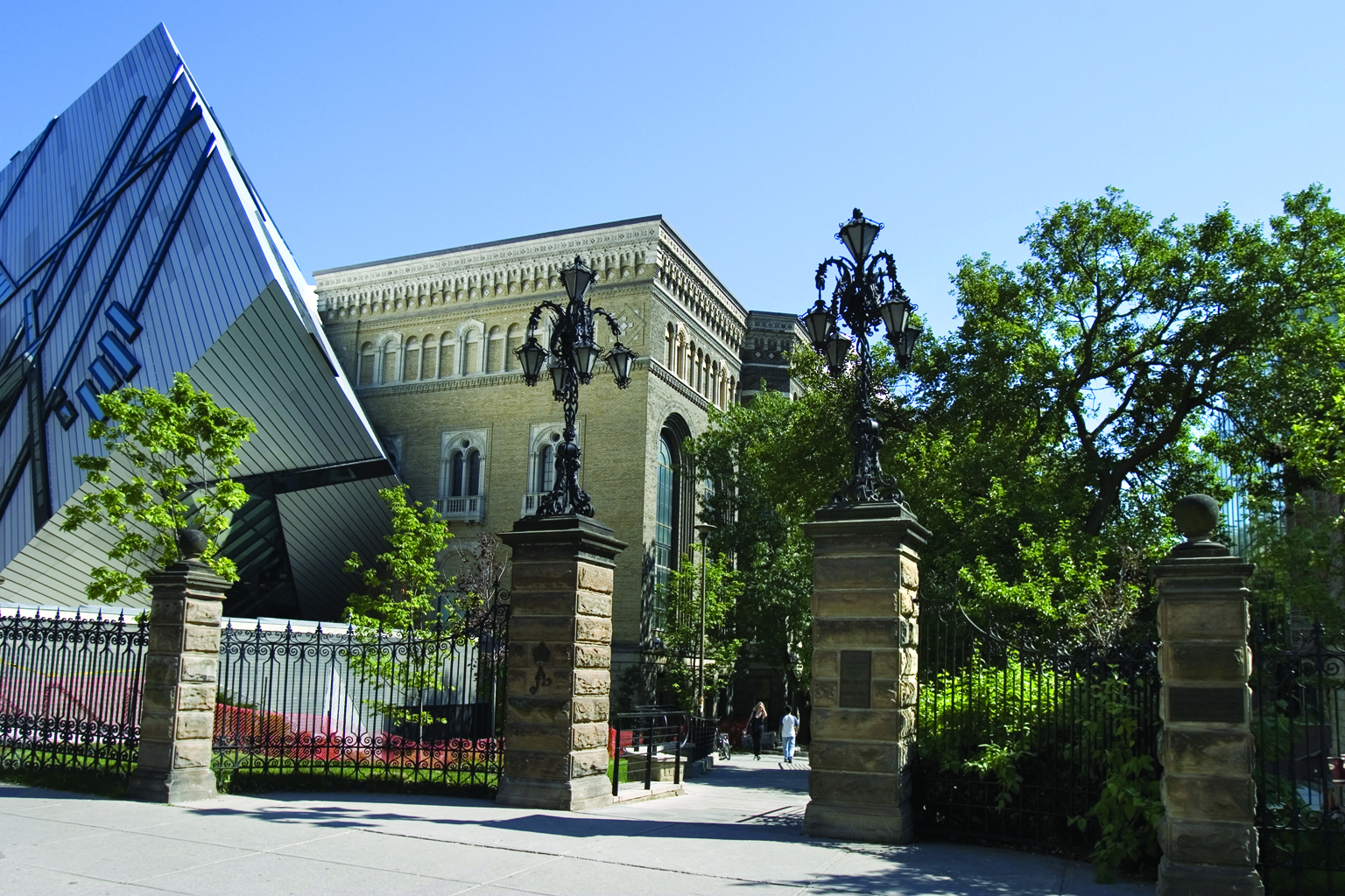 The Queen Alexandra Gates at the north end of Philosopher’s Walk