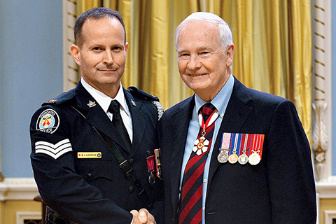 Photo of Jeffery Alderdice with Governor General David Johnston.