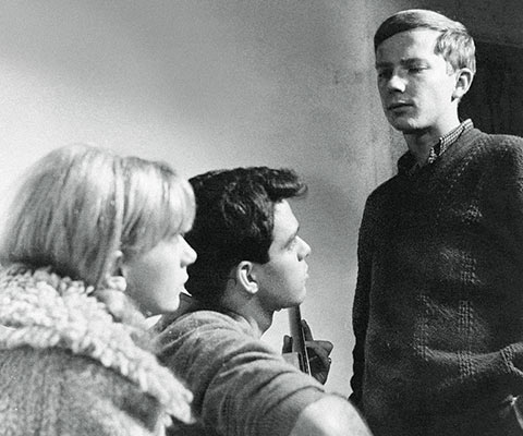 Winter Kept Us Warm stars, from left, Joy Tepperman (BA 1966 UC), who as Joy Fielding became a successful novelist, John Labow (BA 1964 UC) and Henry Tarvainen (BA 1969 UC) Photo: Courtesy of David Secter