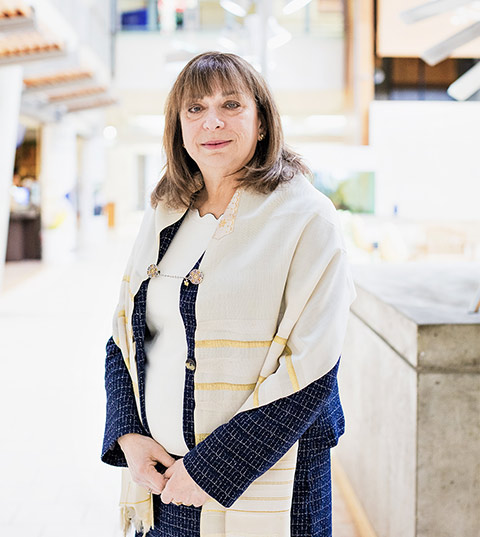 Photo of Rabbi Rena Arshinoff